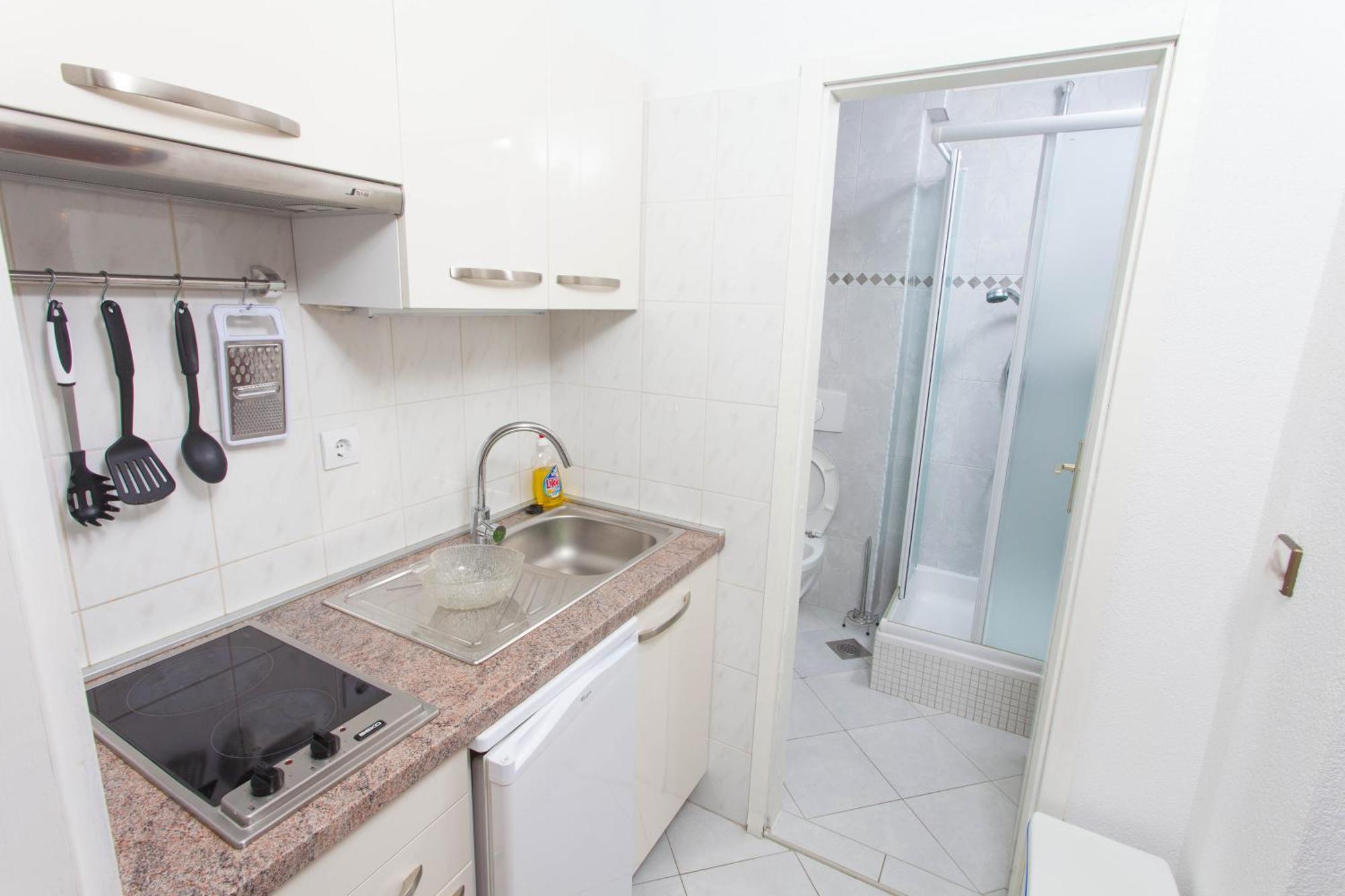 House Bilic Apartment Baška Voda Стая снимка